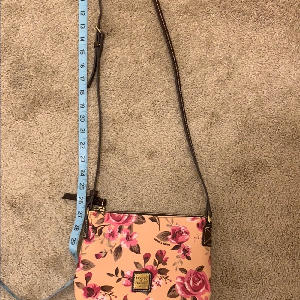Dooney &Bourke Bag - Picture 6 of 8